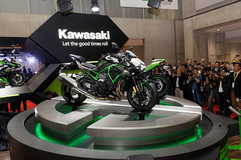 アンベイルされたワールドプレミアの2台