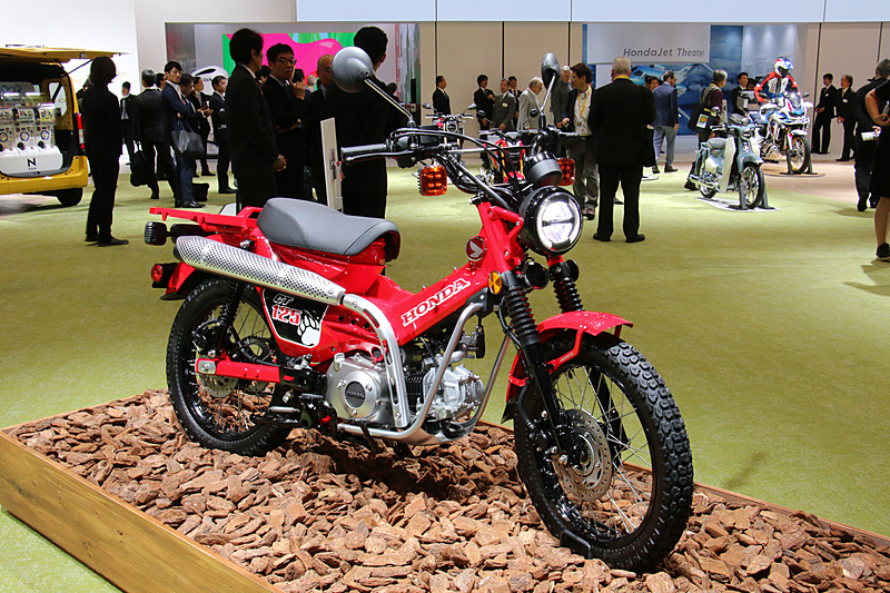 “スーパーカブシリーズの新たな価値を提案するコンセプトモデル”と位置付けられたCT125