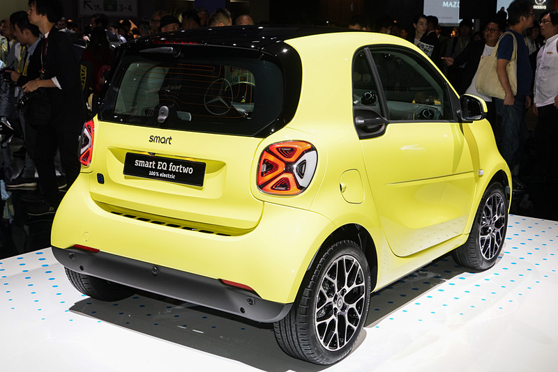 スマート EQ フォーツー