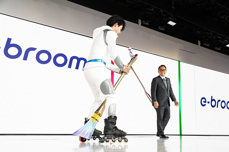 魔法を超えた物理のホウキ、e-broom