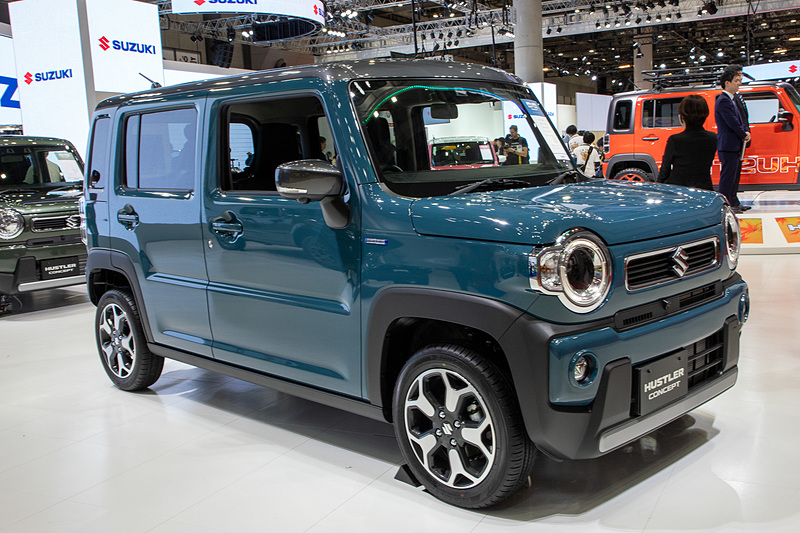 ハスラーコンセプトの上級グレード。ルーフとリアピラーが塗り分けの2トーン