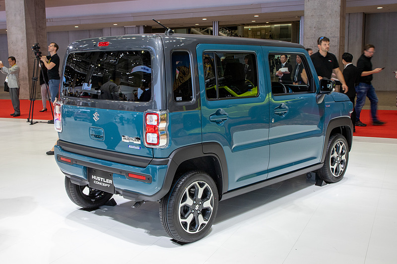 ハスラーコンセプトの上級グレード。ルーフとリアピラーが塗り分けの2トーン