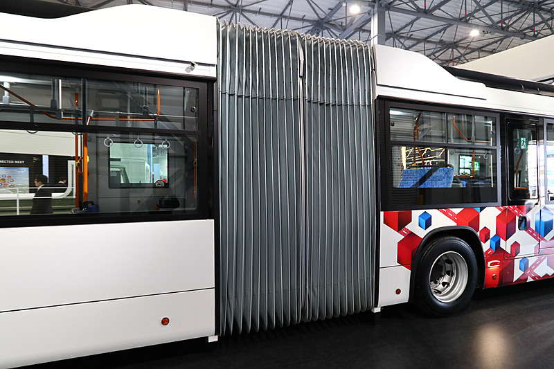 連節機の蛇腹も間近で見ることができる