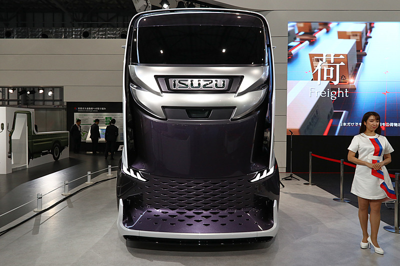 サメをモチーフとしたエクステリア