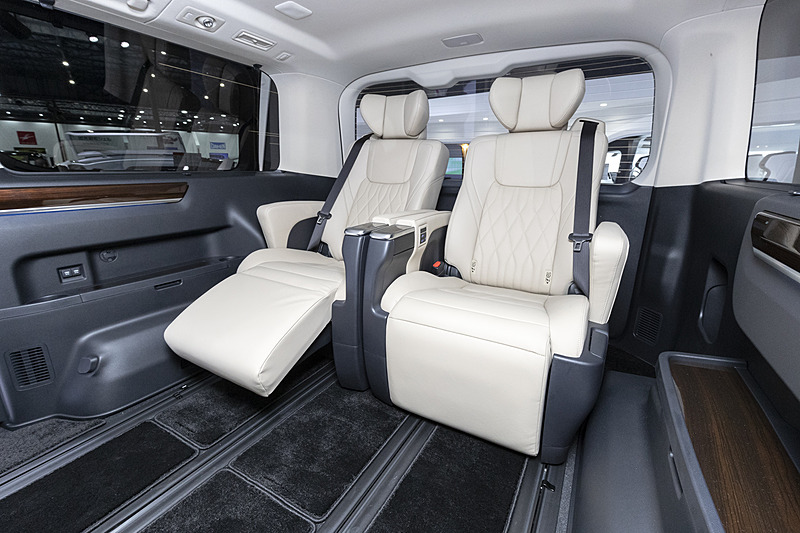 6人乗り仕様の3列目シート