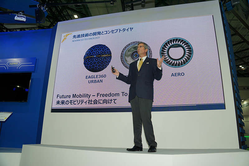 グッドイヤーが考える未来のモビリティ社会は、Fleets：フリート、Autonomous：自動運転、Connected：コネクテッド、Electric：電動化の普及が進むと想定している