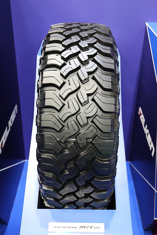 4×4 マッドテレーンタイヤ「WILDPEAK M/T01」