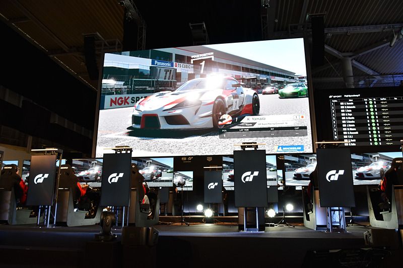 FUTURE EXPOプレスカンファレンスの最後はグランツーリスモ・スポーツのエキシビションレースで締めくくられた