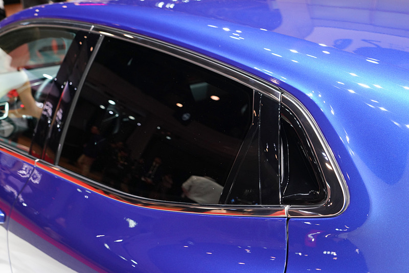 新型ルーテシアはスポーティなイメージの「R.S. Line」に