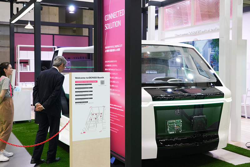 デモカーの外観