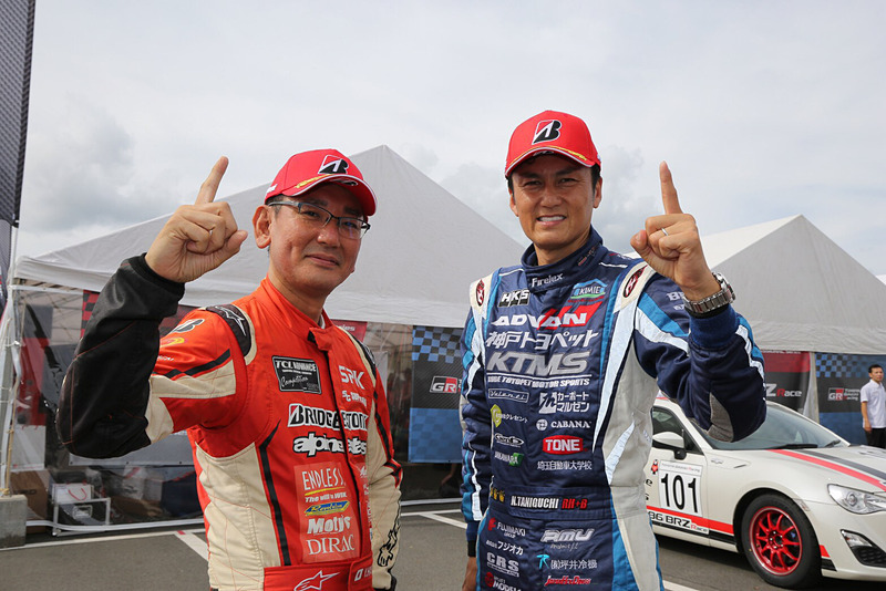 プロフェッショナルシリーズは1号車の谷口信輝選手が、クラブマンシリーズエキスパートは84号車の私、橋本洋平が年間チャンピオンを獲得。ブリヂストンがGAZOO Racing 86/BRZ Raceの2クラスを制覇した