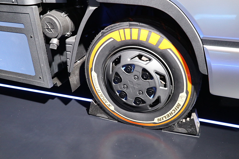 すでに電動小型トラック「eCANTER」があるので、燃料電池化するのは比較的容易だという