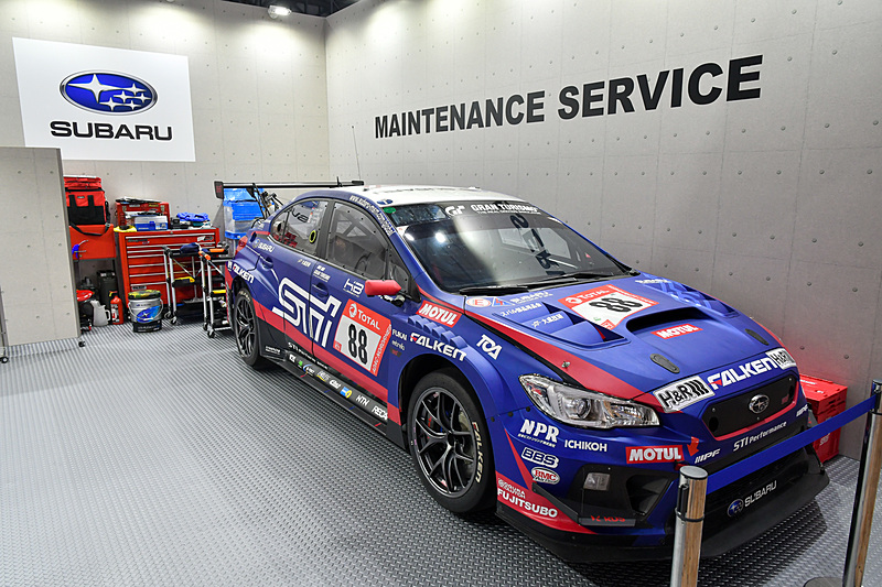 レースでクラス優勝した実際の車両「SUBARU WRX STI」を使った体験