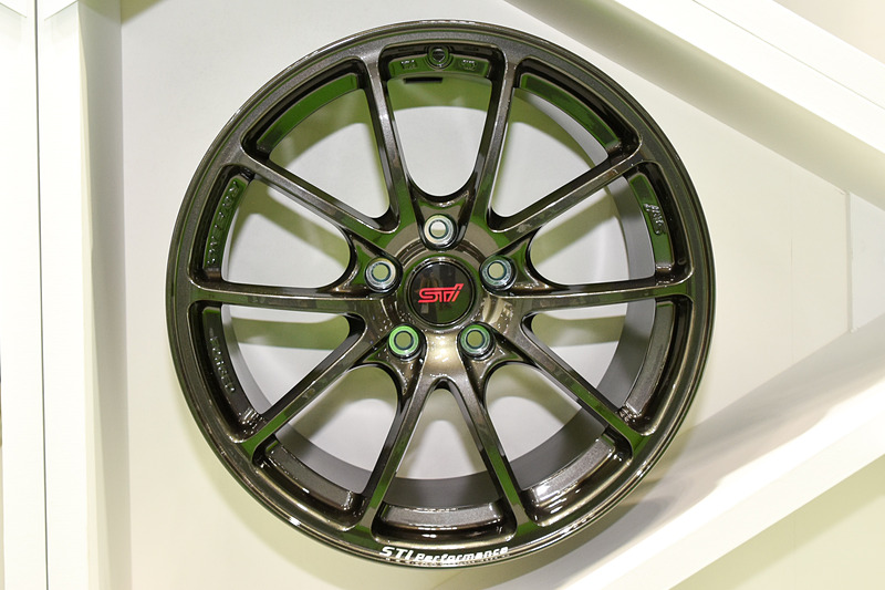 STI Performanceの刻印もAMT加工によるもの