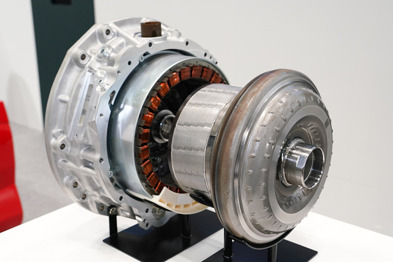 大型SUV向けモーター