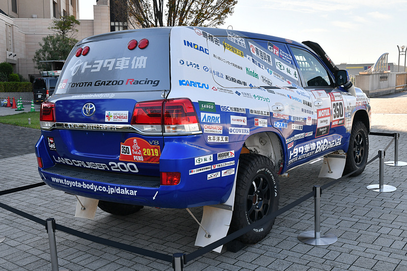 トヨタ ランドクルーザー200をベースとし、ダカールラリー2019市販車部門で6連覇を達成した「350号車」のレプリカ