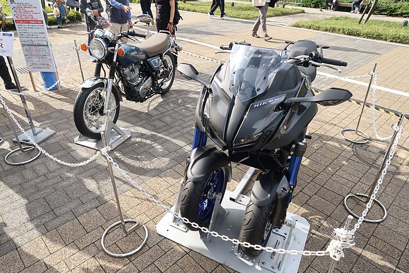 OPEN ROADの展示車両