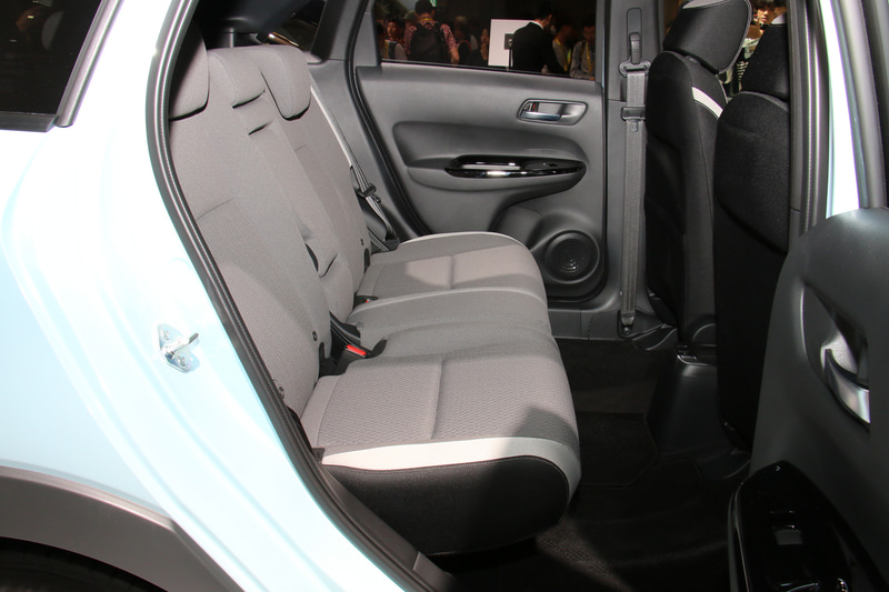 リアシートに圧迫感が出ないことにもこだわっている