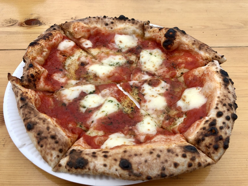 T‘S-STYLE「ピッツァマルゲリータ」（1200円）