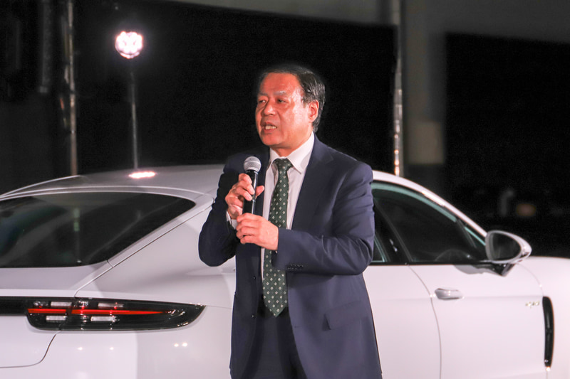 アローム株式会社 トレーナー 金子孝氏