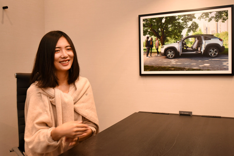 マツダ株式会社 デザイン本部 プロダクトデザインスタジオ カラー＆トリムデザイングループ デザイナー・李欣瞳氏