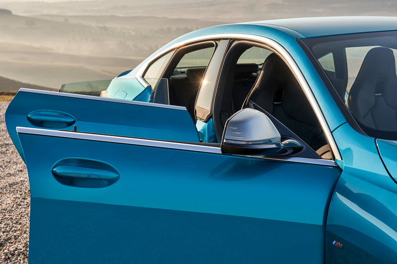 ボディの各所にBMWの最新デザインコンセプトを導入