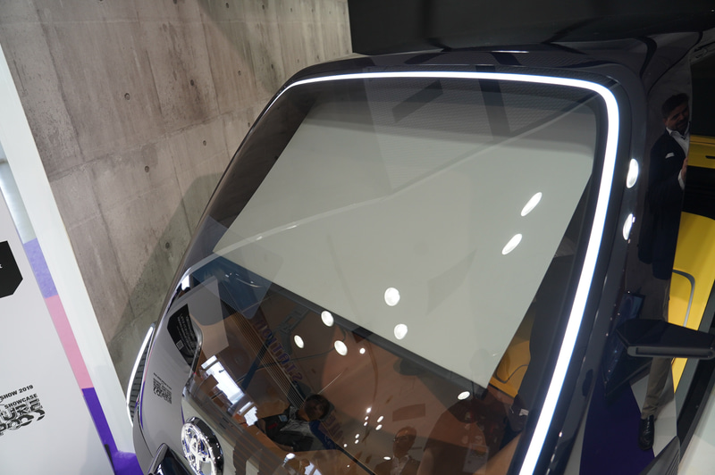 超小型EVのビジネス向けコンセプトモデル。レベル5の自動運転を意識した構造になっている