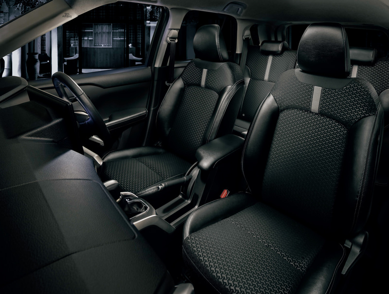 ロッキー Premiumのインテリア