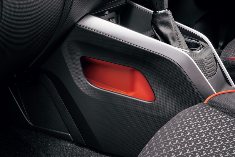 豊富なポケッテリアを設定