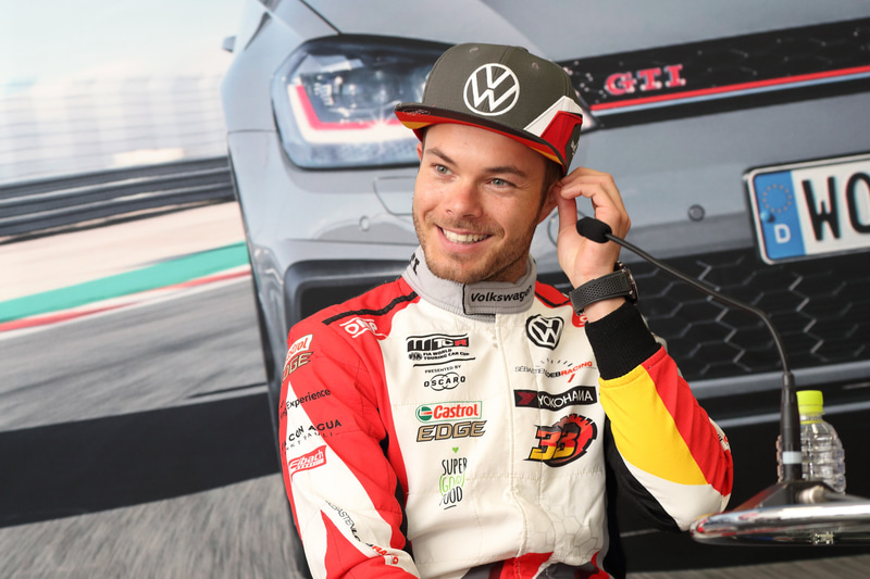 ベンジャミン・ロイヒター選手