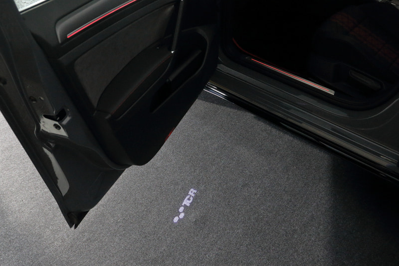 TCR文字のプロジェクション