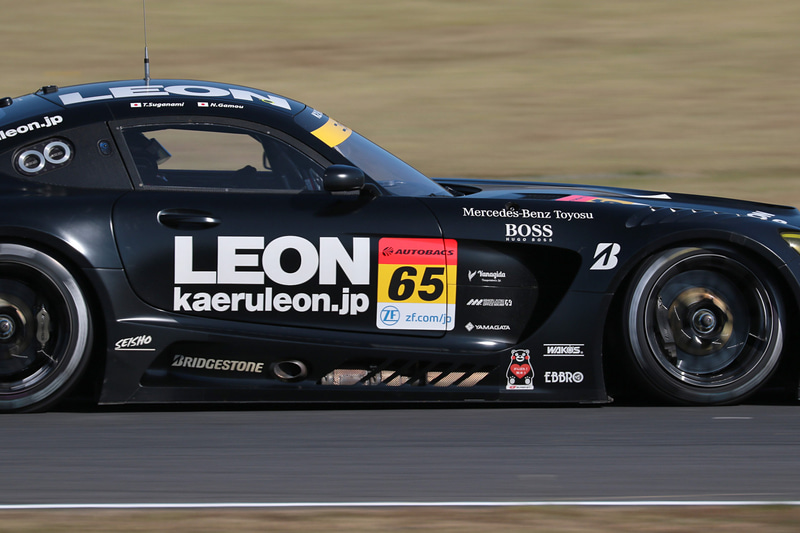 GT300クラスで予選3位となった65号車 LEON PYRAMID AMG（蒲生尚弥/菅波冬悟組、BS）