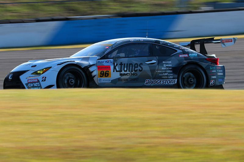 ポイントランキング2位につけている96号車 K-tunes RC F GT3（新田守男/阪口晴南組、BS）