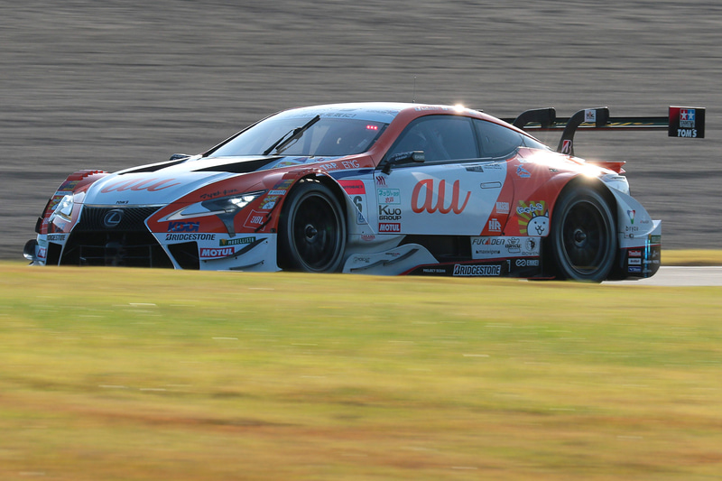 36号車 au TOM'S LC500