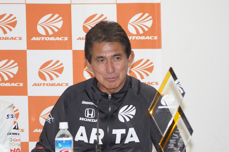 鈴木亜久里監督