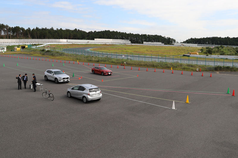 研修会スタッフが“ナスカの地上絵”と呼んでいた、車両に搭載されるセンサー類がどのエリアまでセンシングしているのかを可視化したもの。制作に相当な時間がかかるという