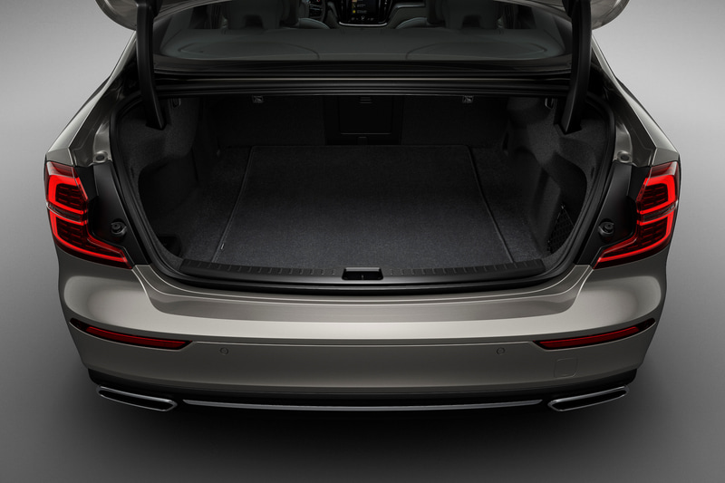 トランクスペース