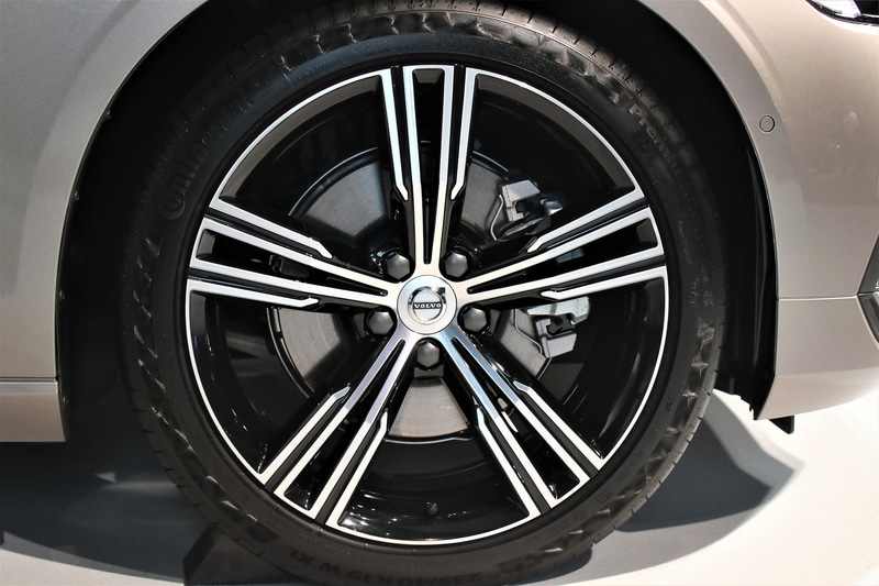 S60 T5 インスクリプション