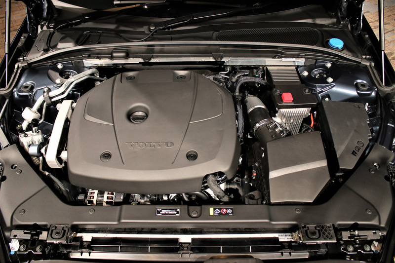 S60 T4 モメンタム