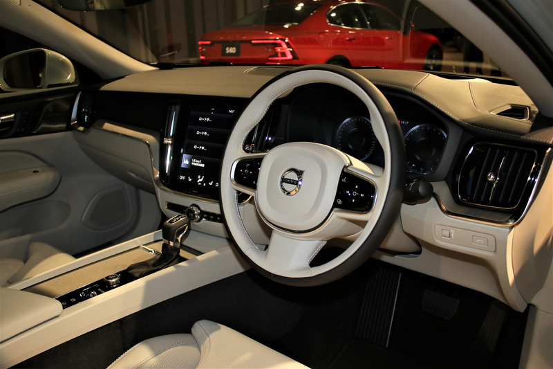 S60 T5 インスクリプション