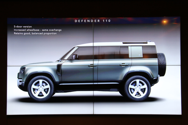 ディフェンダー 110はロングホイールベースを採用しているが、フロントとリアのデザインエッセンスは共通