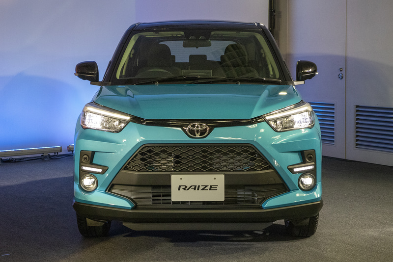 フォグランプはライズではZグレードがLEDフォグランプ＋LEDイルミネーションランプ付き。ロッキーではPremiumとGグレードがLEDフォグランプ＋LEDイルミネーションランプ付きになる