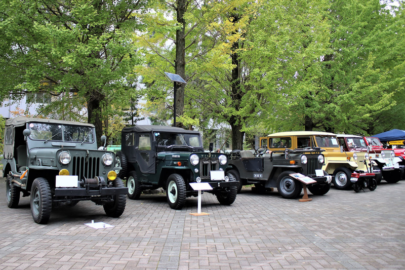 ウィリスや三菱自動車のジープ軍団