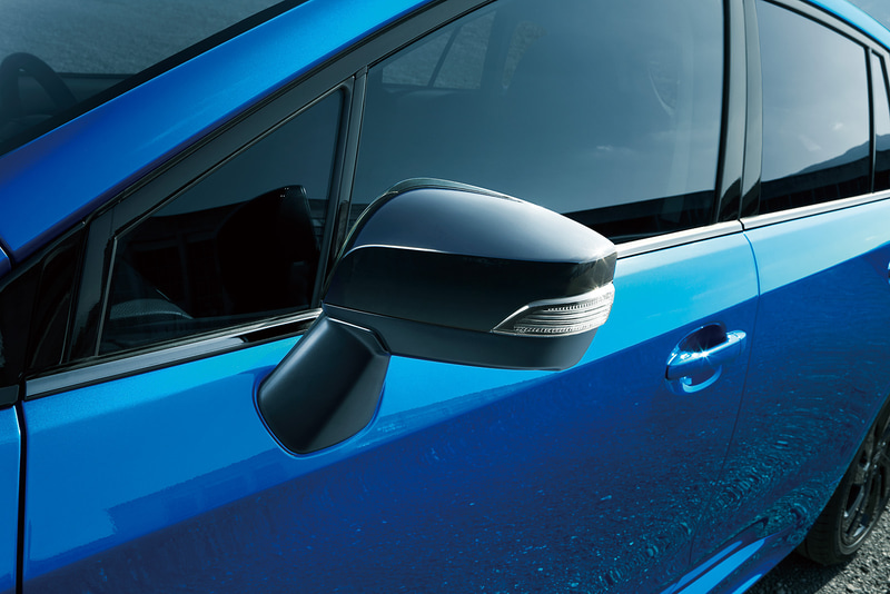 ブラックカラードドアミラー