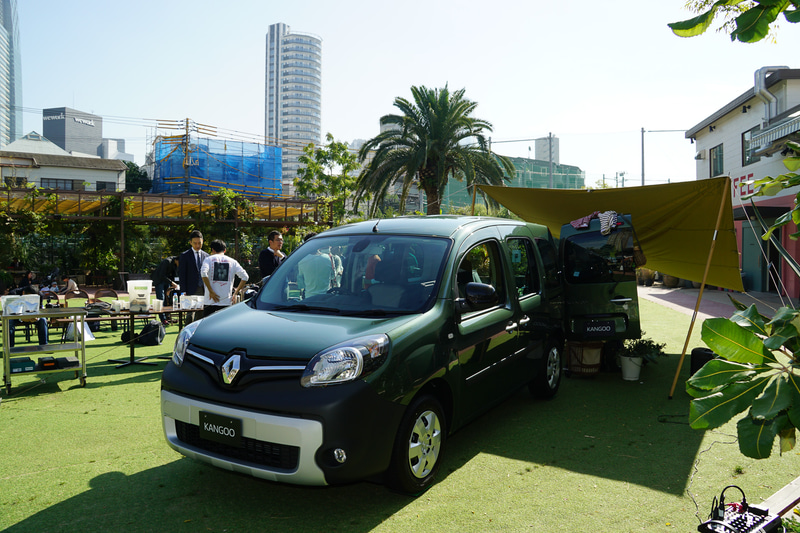 カングーの限定車「カングー エヴァジヨン」