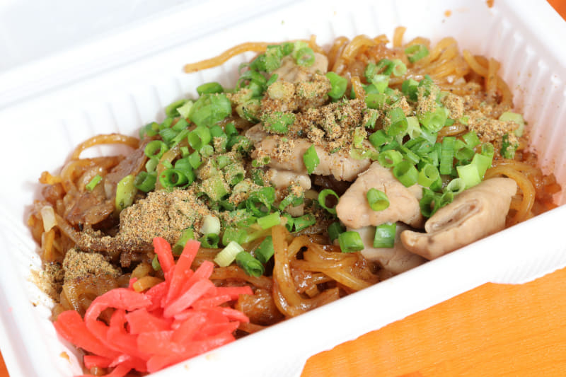 もう一方のCar Watchは富士宮やきそば、ねぎホルモン、800円なりを選択