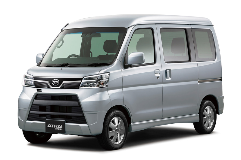 「ブライトシルバーメタリック」