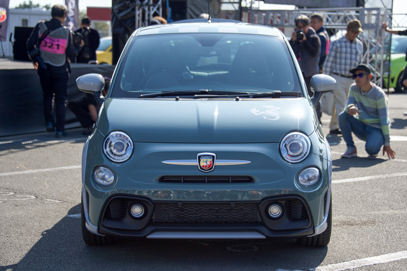 フロントビュー