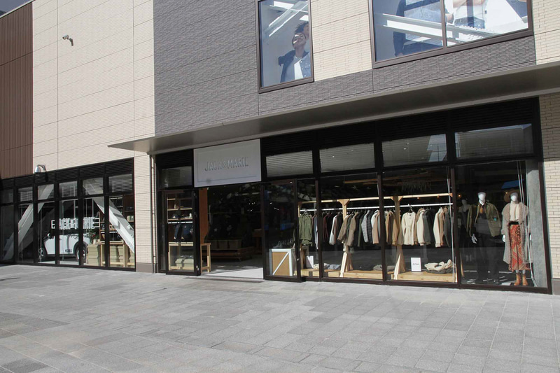 JACK＆MARIE グランベリーパークの店舗外観