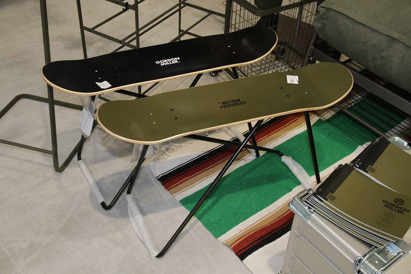 アウトドアレジャーでも便利な運搬、収納、保管といった実用的なアイテムも豊富に取りそろえ、JACK＆MARIEブランドでコーディネート